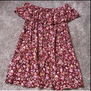 🐙Forever 21 maroon off the shoulder dress🐙